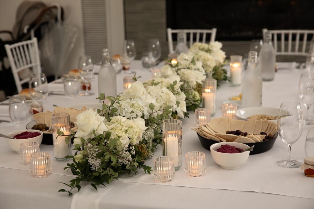Bridal table flowers and candles